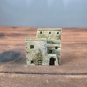 Gault Miniature Villa Sculpture Home Decor OS Beige Good 1985 Signed Resin